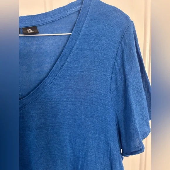 Tahari 100% Linen Blue V-Neck Women's Top T Shirt Size 1X - Picture 3 of 4